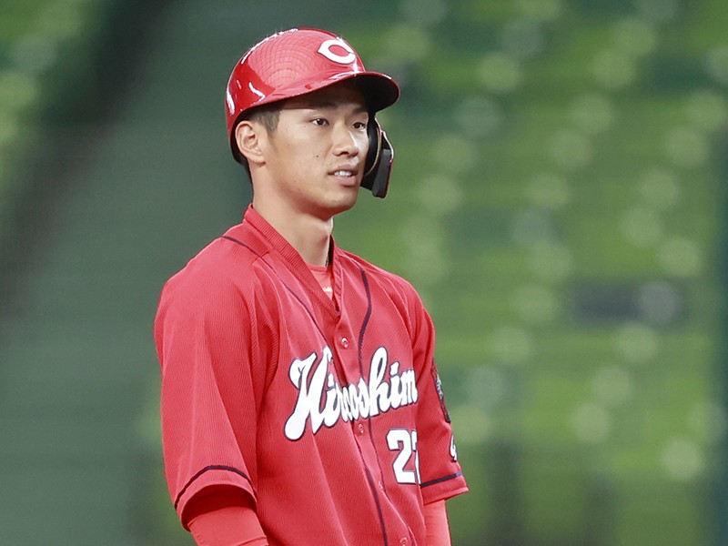 中村奨成はもう終わったのか」の声を覆せるか。外野なら飯田哲也クラスの選手になれる｜プロ野球｜集英社のスポーツ総合雑誌 スポルティーバ 公式サイト web Sportiva