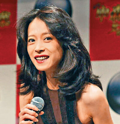 中森明菜は現在(2022年)の画像が50代でも綺麗で結婚して旦那と ...