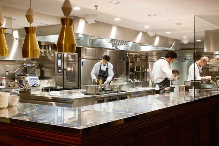 【画像】トライストーン関係者や田中圭が麻雀をしたロイの場所や内装は？｜TrendWatch