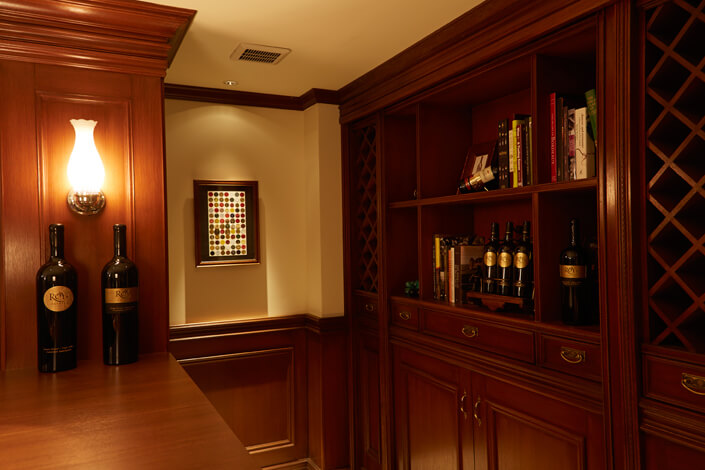 【画像】トライストーン関係者や田中圭が麻雀をしたロイの場所や内装は？｜TrendWatch