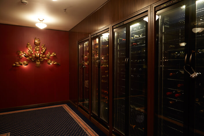 【画像】トライストーン関係者や田中圭が麻雀をしたロイの場所や内装は？｜TrendWatch