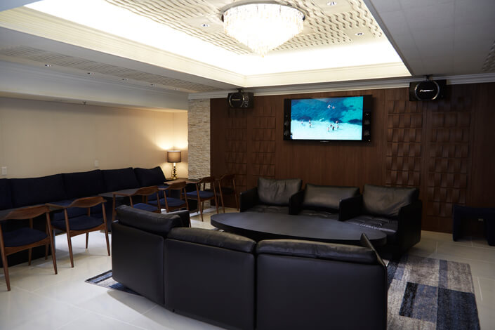 【画像】トライストーン関係者や田中圭が麻雀をしたロイの場所や内装は？｜TrendWatch