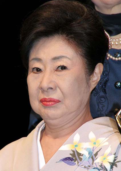 中村玉緒が“逆介護”で車いす生活の長女と不仲に…初のひとり暮らしを家族問題評論家はどう見た｜日刊ゲンダイDIGITAL