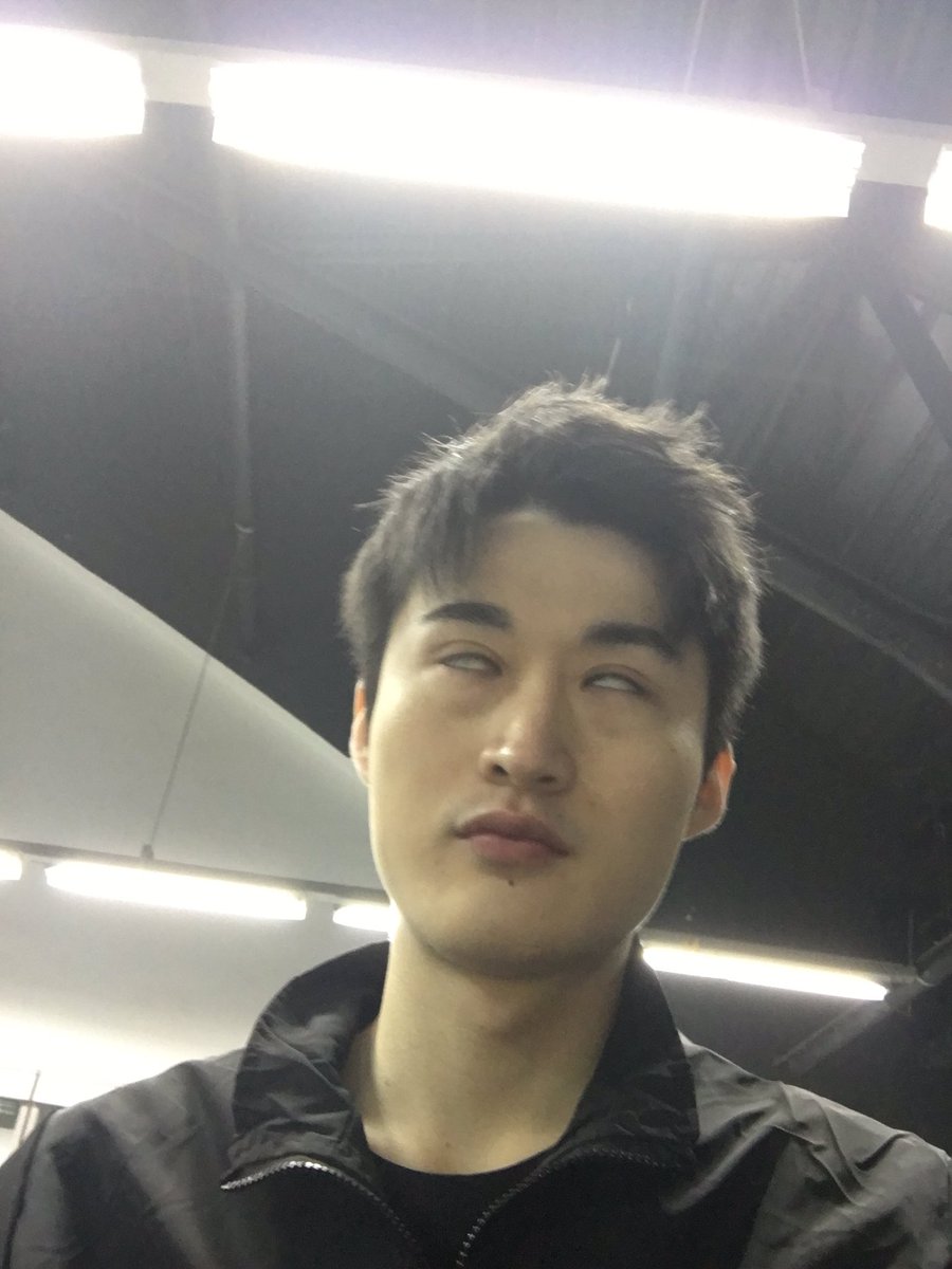 逃さずの石橋@第五人格 on Twitter: "1枚目 試合前 2枚目 試合後 https://t.co/T3FtUziq8P" / Twitter