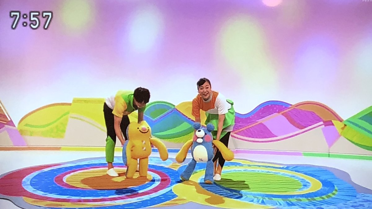 コロナの影響で収録にちびっこを呼べない「おかあさんといっしょ」が狂気の世界みたいになってる件 - Togetter