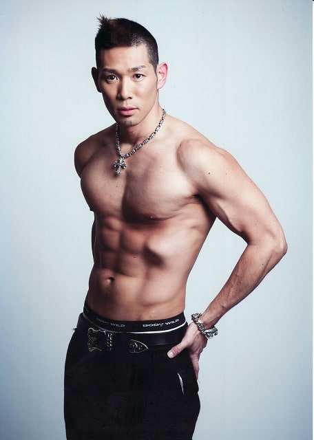 リアルよしもと男前No.1、レイザーラモンHGモデル業宣言 - お笑いナタリー