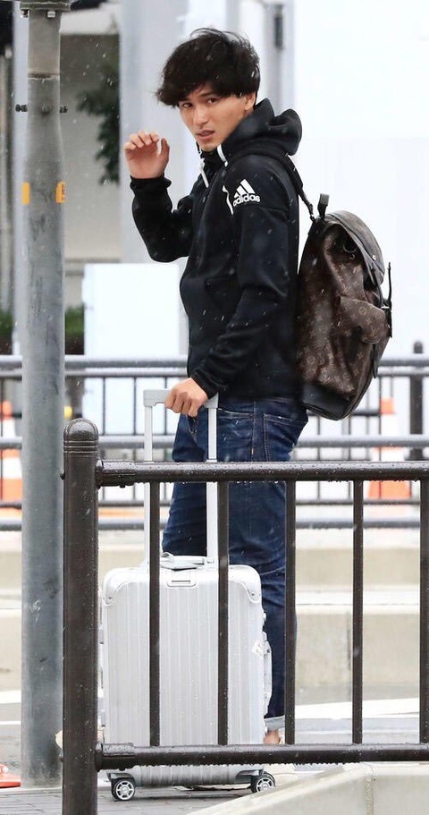 南野拓実の私服がおしゃれと話題に？愛用ブランドのコーデ＆小物まで紹介！ | Slope[スロープ]