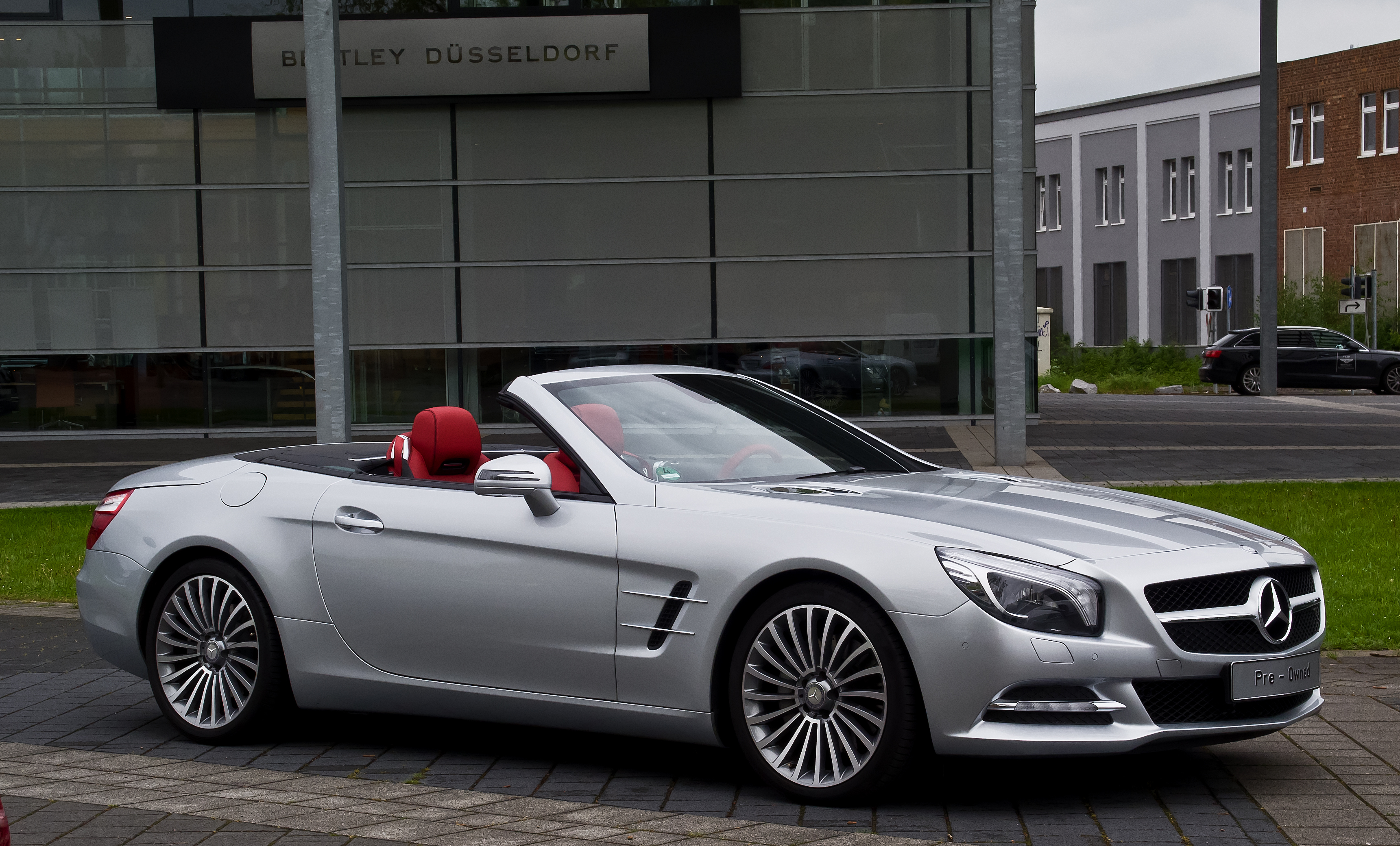 メルセデス・ベンツ・SLクラス - Wikipedia