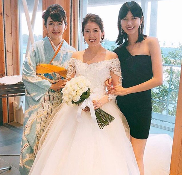 新井貴子三姉妹